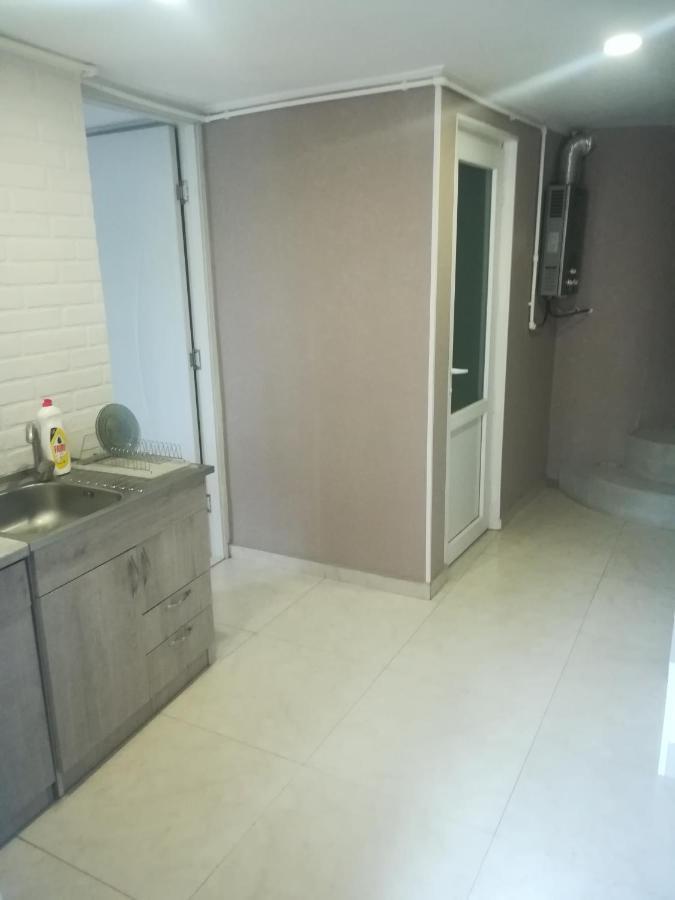 Tbilisi Guesthouse Nini Kültér fotó